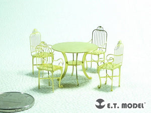 Table et chaises de salle à manger ET modèle J35-019 Type 1 1/35