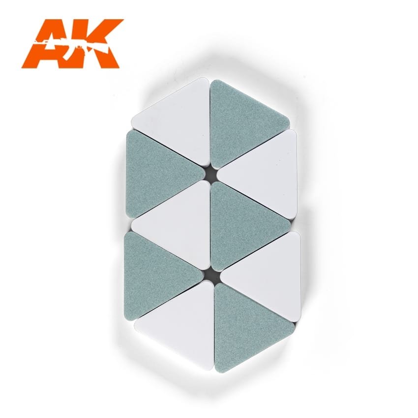 AK Interactive AK9029 DOUBLE SIDED SPONGE (SEMI-GLOSS EFFECT / FINE POLISHING) – image 2