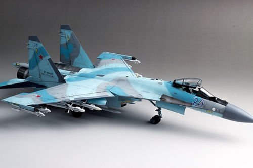Maquette Great Wall Hobby L4820 Su-35S Flanker-E Chasseur multirôle (1/48) – image 3