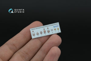 Quinta Studio QM10005 USSR Defense Societies and Komsomol badges (1930s-1940s) 1/10 – imagen 3