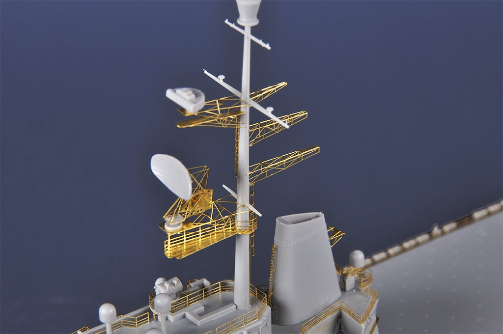 Trumpeter 05635 French Navy Helicopter Cruiser Jeanne dArc 2008 1/350 – immagine 12