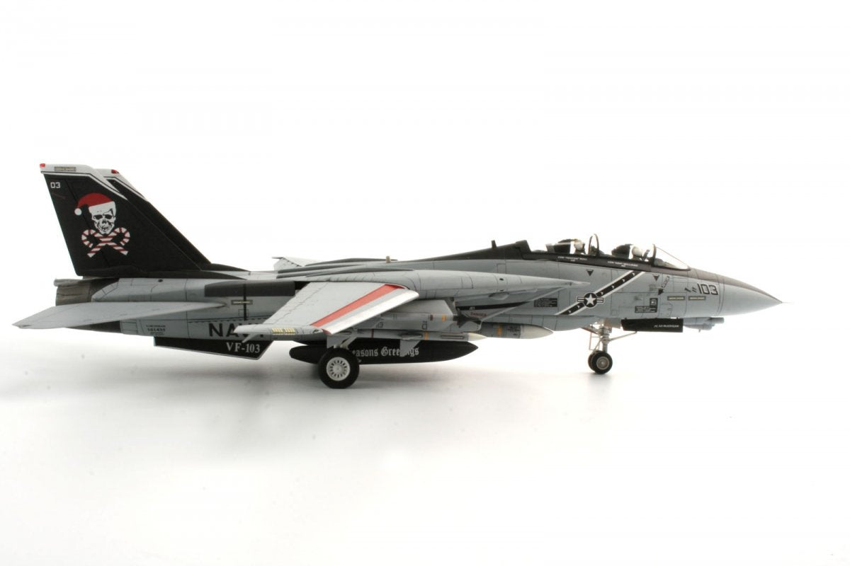 KA Models KP-72002A F-14A PLUS Tomcat &amp;quot;SantaCat&amp;quot; (ex Fujimi) 1/72 – imagen 3