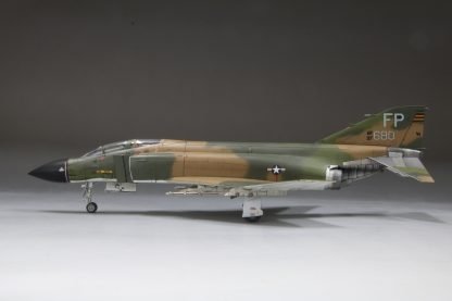 Fine Molds 72846 U.S. Air Force Jet Fighter F-4C “Wolf Pack 1967” 1/72 – zdjęcie 4