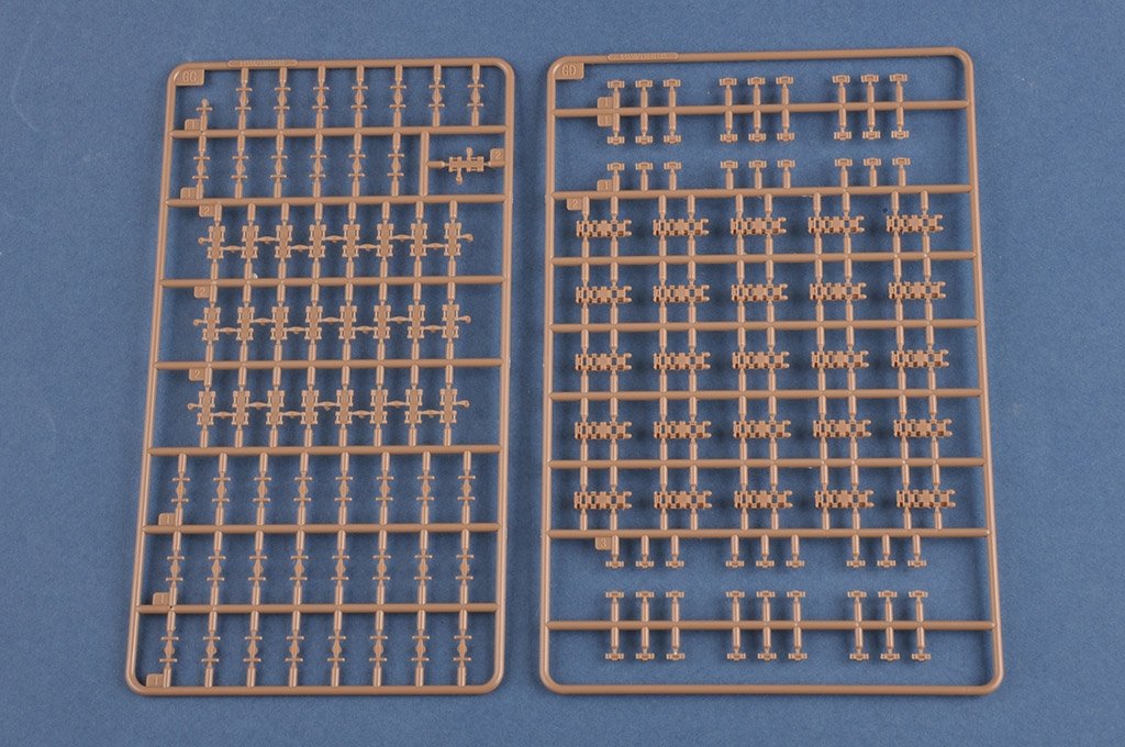 Hobby Boss 84558 Pz.Kpfw.VI Sd.Kfz.182 Tiger II Porsche Véhicule de première production Fgst.Nr.280009 1/35 – image 13