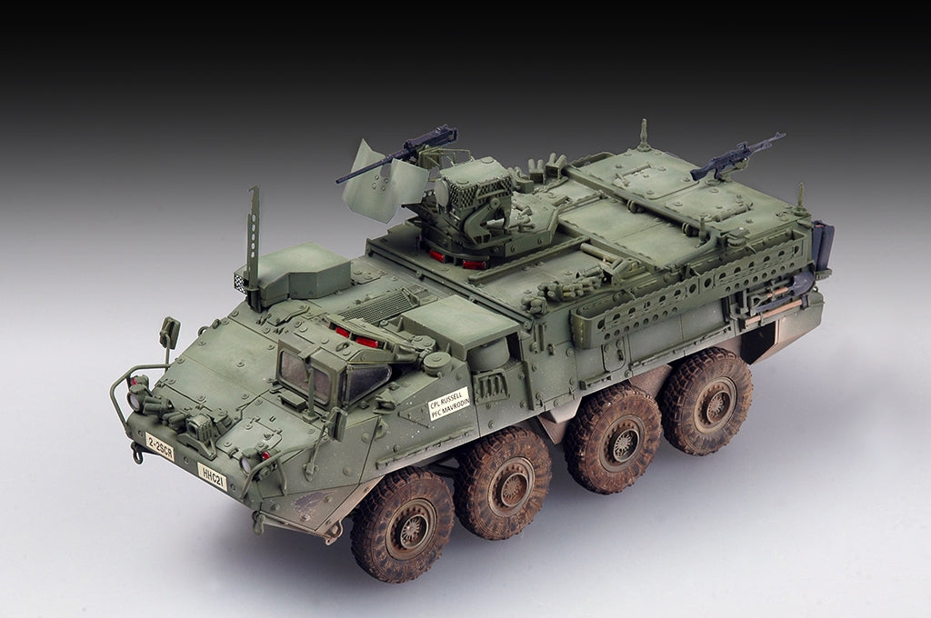 Trumpeter 07422 M1127 Stryker Véhicule de reconnaissance RV 1/72