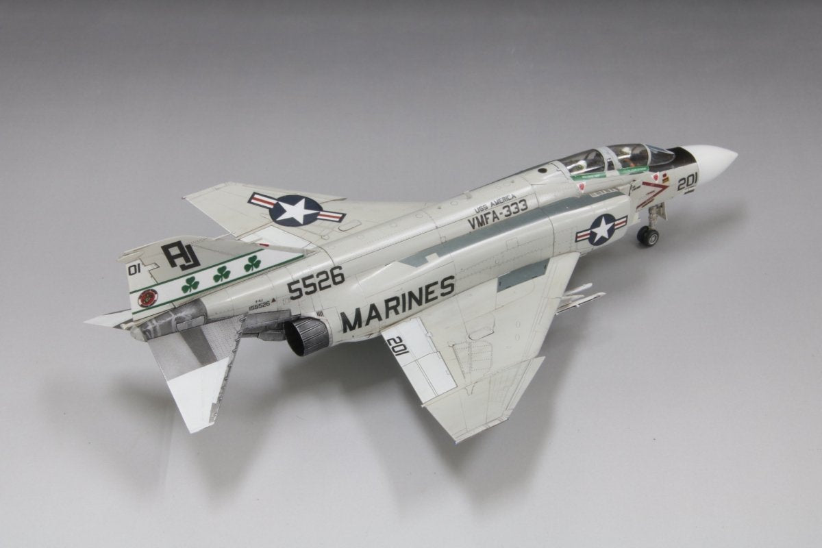 Fine Molds 72843 U.S. MARINE F-4J Jet Fighter MARINES 1/72 – imagen 6