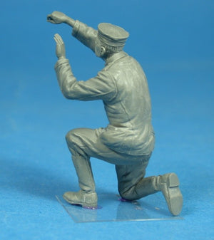 Copper State Models F32-015 German bomber ground crewman N.2 1/32 – immagine 3