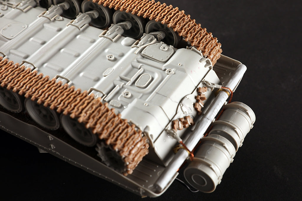 Trumpeter 09604 T-72M1 MBT 1/35 – zdjęcie 18