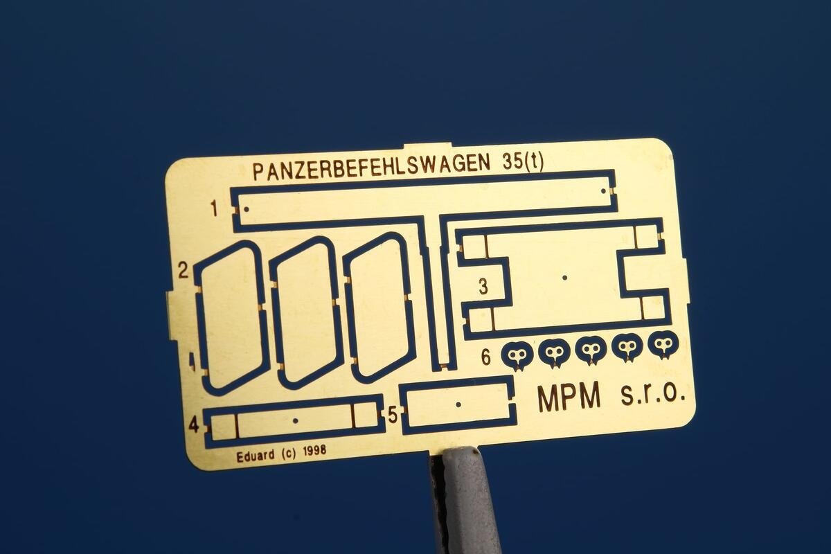 Special Armour 35008 Panzerbefehlswagen 35(t) 1/35 – imagen 10