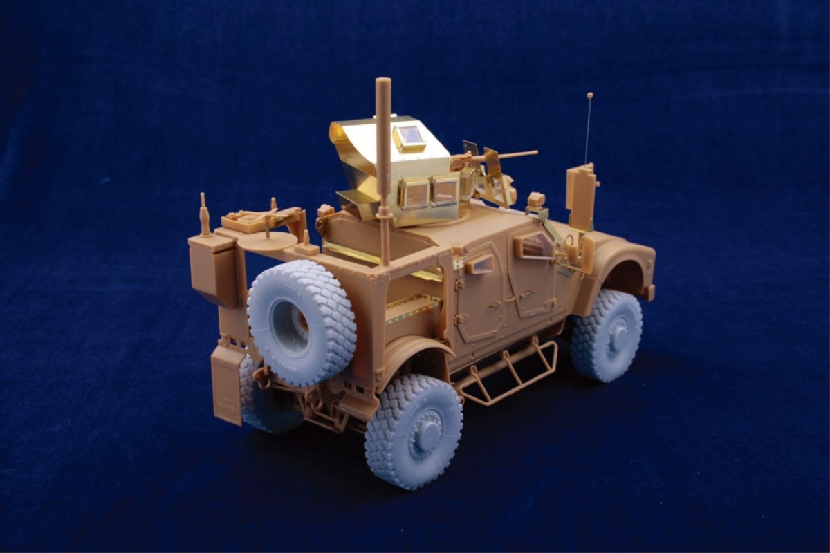 MK1 Design MM-35008 M-ATV DX PACK ( With resin tire ) 1/35 – imagen 6