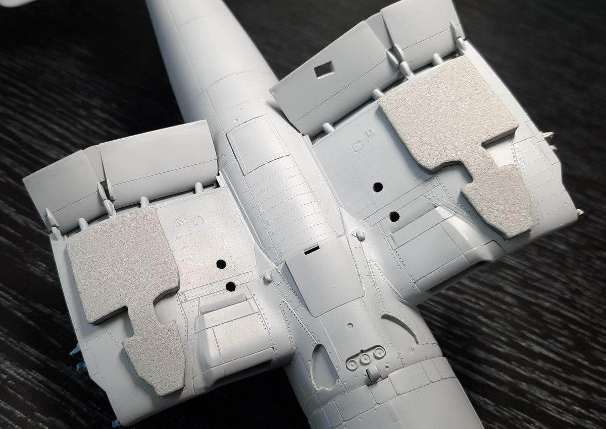 Omask 74802 F4U Corsair wheel bay plugs (for Tamiya) 1/48 – imagen 3