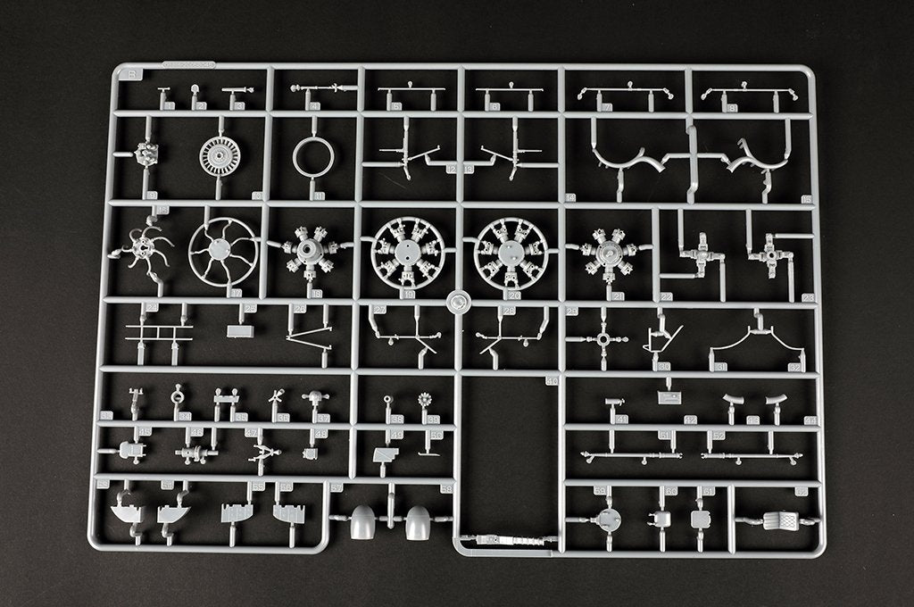 Trumpeter 05817 Mi-4A Hound 1/48 – immagine 8
