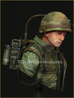 Young Miniatures YM1817 USMC Hue. Vietnam 1968 1/10  – image 7