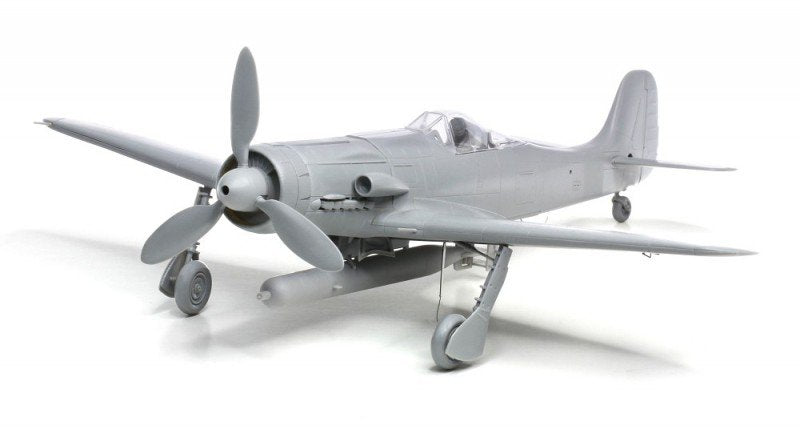 Dragon 5573 Focke-Wuff Ta 152C-1/R14 1/48 – zdjęcie 4