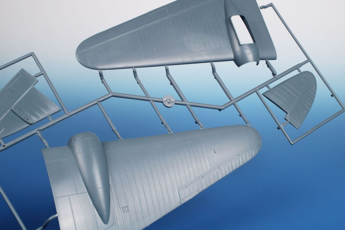 Special Hobby 48229 Fiat BR.20 Cicogna &amp;#39;Bomber Over Two Continents&amp;#39; 1/48 – imagen 7