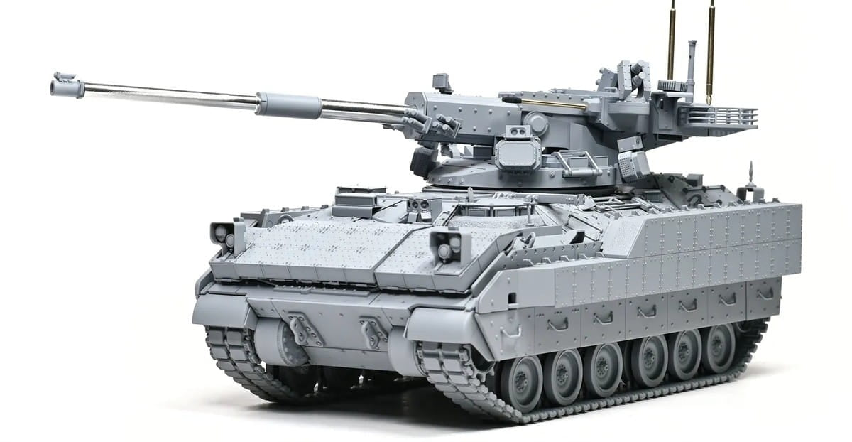 Magic Factory 2013 M2128 Bradley 105mm Mobile Gun System 1/35