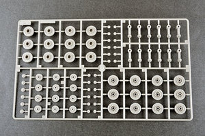 Trumpeter 09597 KV-1 1942 Simplified Turret Tank w/Tank Crew 1/35 – imagen 8