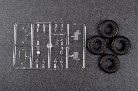 Trumpeter 05594 Russian GAZ39371 High-Mobility Multipurpose Military Vehicle 1/35 – imagen 5