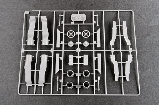 Trumpeter 01681 Russian MiG-31M Foxhound 1/72 – image 9