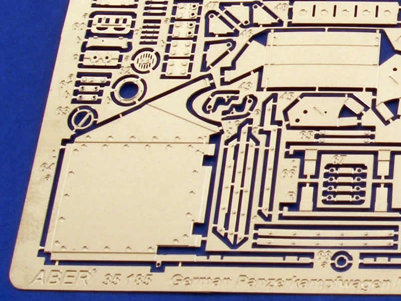 Aber 35185 German medium tank Pz.Kpfw. IV, Ausf. D - vol.1 - basic set 1/35 – Bild 2