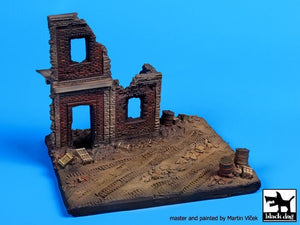 Black Dog D72009 House ruin Europe base 1/72 – immagine 5