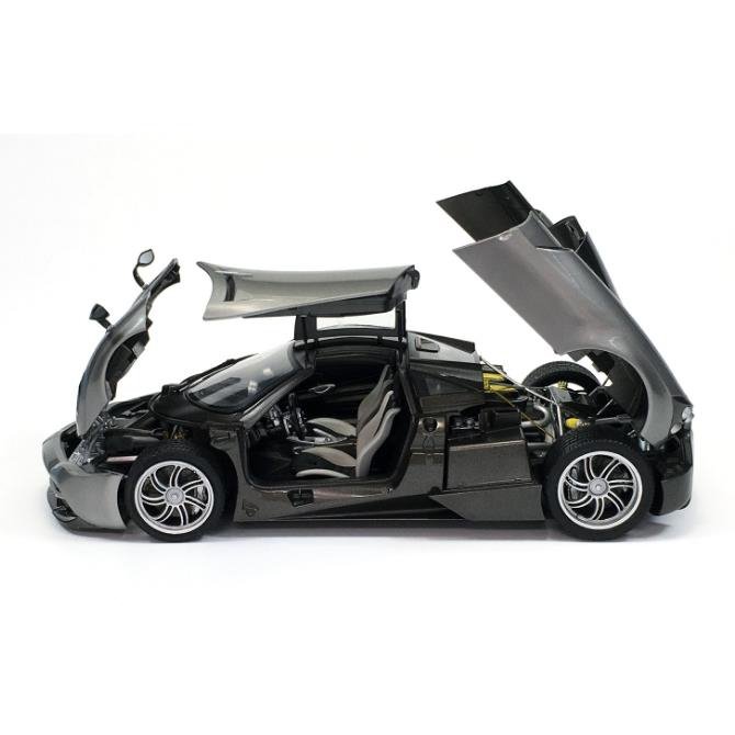 Aoshima 01091 PAGANI HUAYRA - Overseas Edition 1/24 – zdjęcie 4