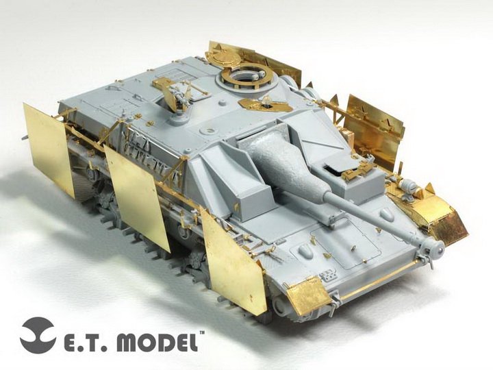 ET Model E35-137 WWII German Stug.IV (Late Production) Basic (For DRAGON Smart Kit) (1/35) – image 5