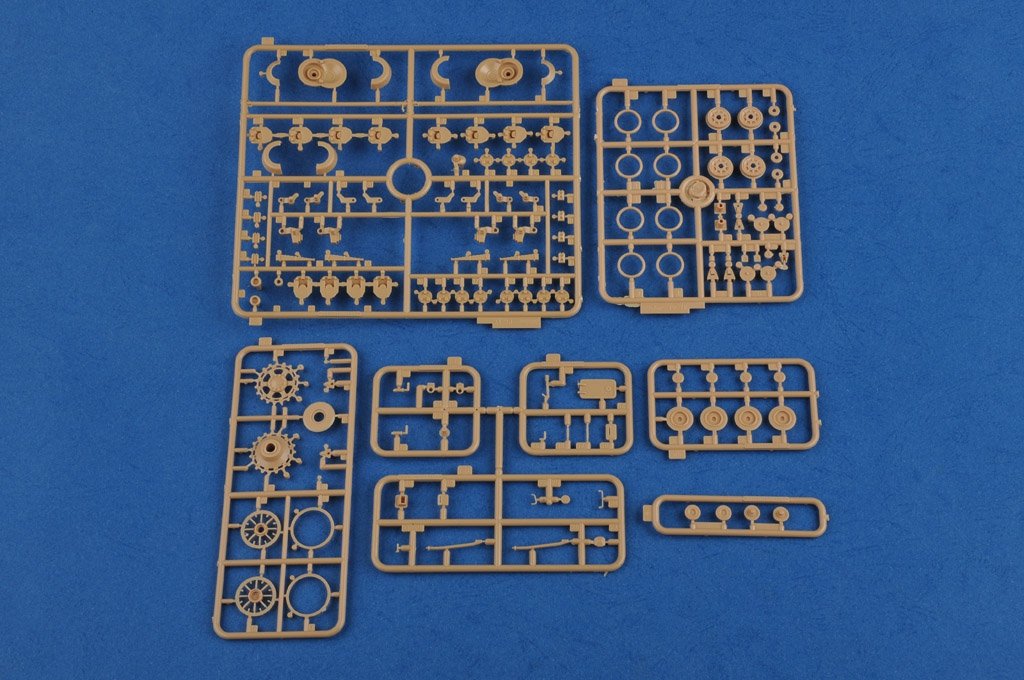 Hobby Boss 80132 German Panzerkampfwagen IV Ausf D / TAUCH – imagen 6