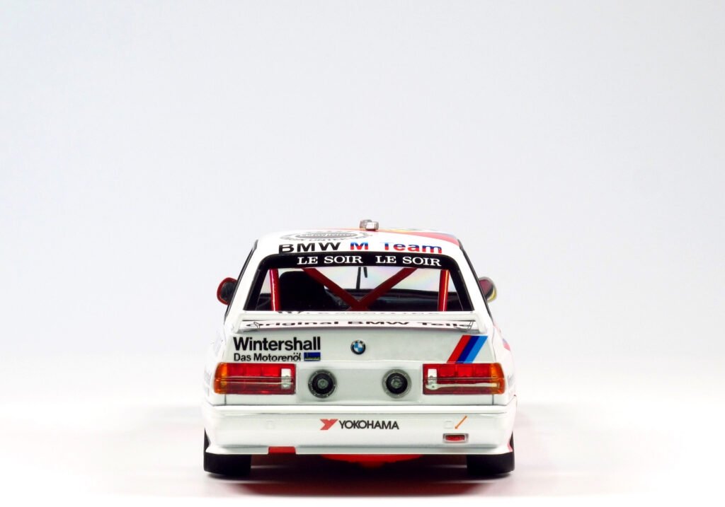 NuNu PN24017 Racing Series BMW M3 E30 Group A 1988 Spa 24 Hours Winner 1/24 – imagen 11