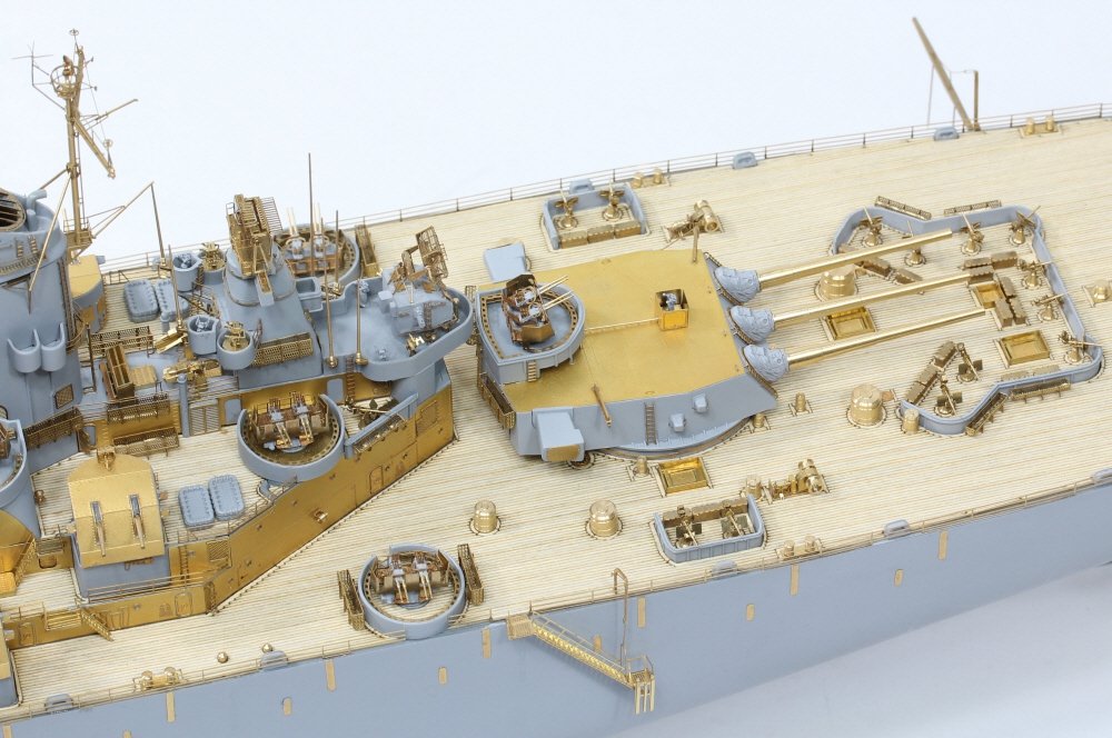 Pontos 37026FN USS BB-63 Missouri 1945 Advanced Detail Up Set (Teak tone stained wooden deck) 1/350 – imagen 6