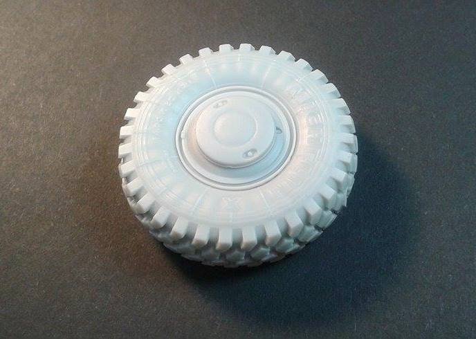 Panzer Art RE35-438 ATV Dingo 2 road wheels 1/35 – imagen 2