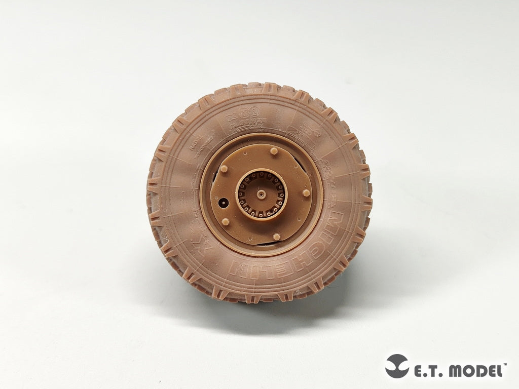 E.T. Model P35-155 U.S.Army Stryker Armored Vehicle Sagged Wheels For TRUMPETER Kit 1/35 – immagine 10