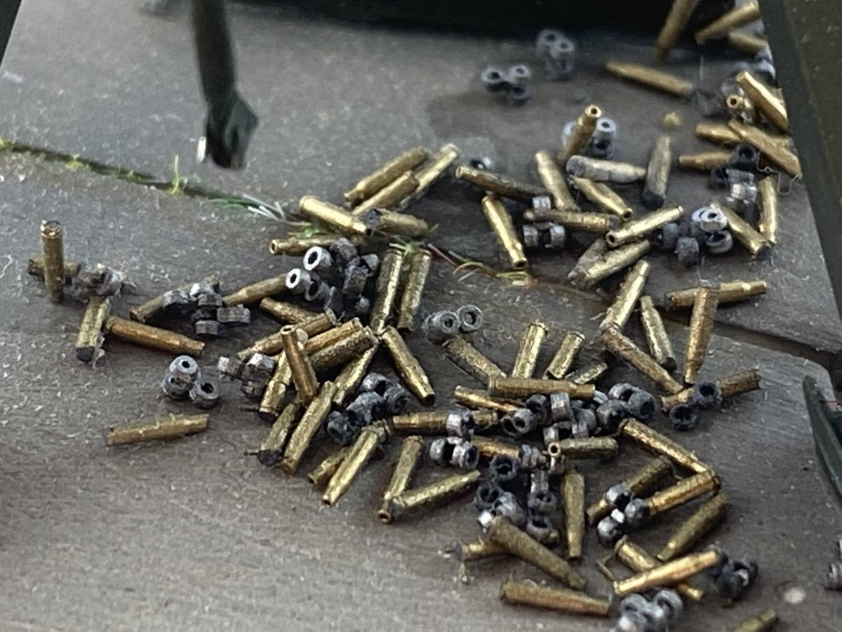 Point of no Return 3522013 Shells and links for M2HB browning 0.5 inch ammunition 1/35 – image 7