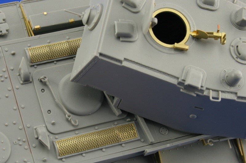 Eduard 35824 KV-1 Model 1942 1/35 Trumpeter – imagen 9