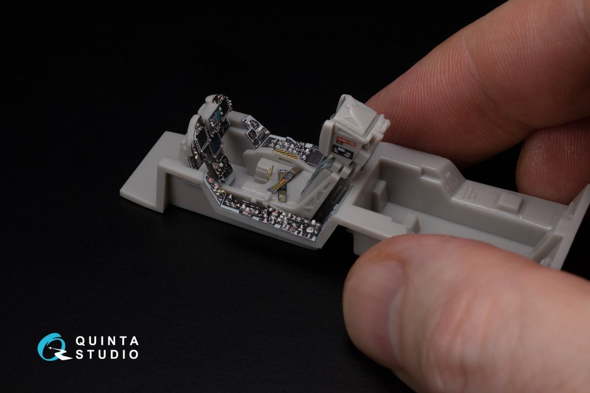 Quinta Studio QD48283 F/A-18A / C early 3D-Printed &amp;amp; coloured Interior on decal paper (Hasegawa) 1/48 – immagine 8
