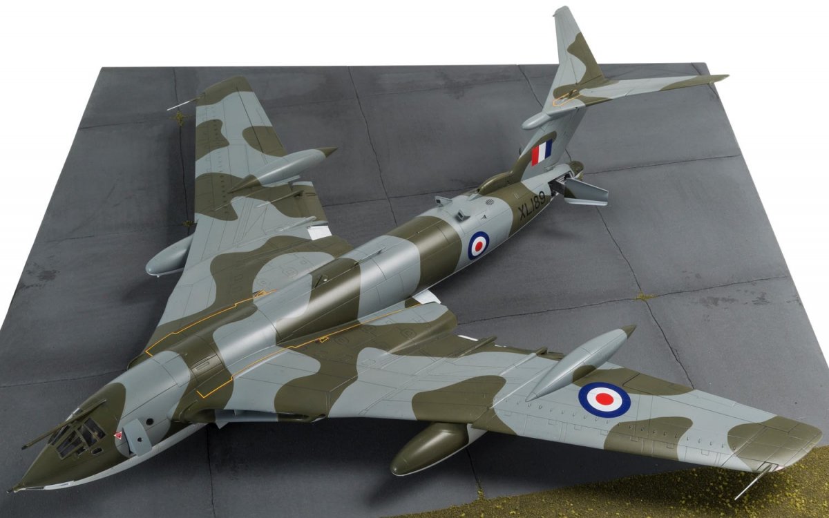 Airfix 12008 Handley Page Victor B.2 1/72 – immagine 5