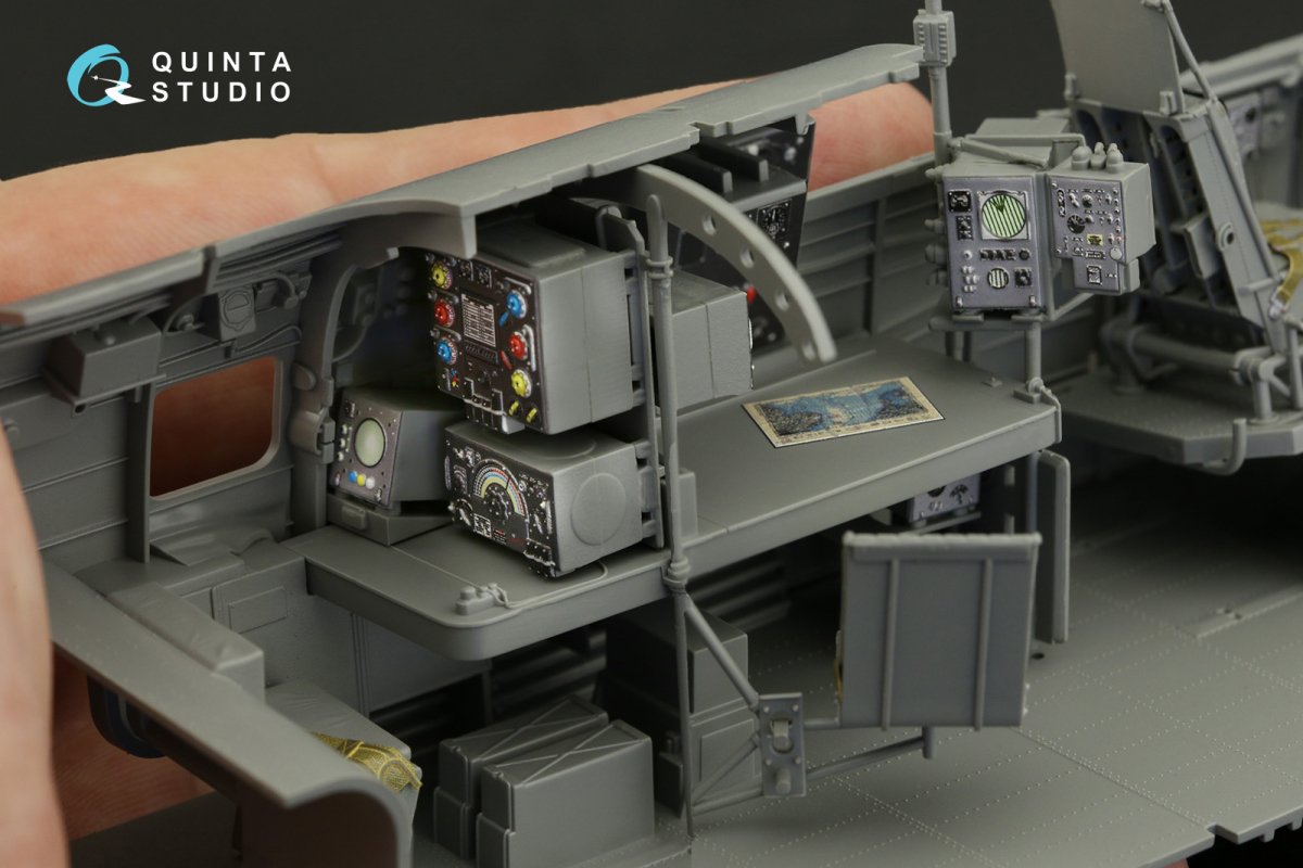 Quinta Studio QD32150 Avro Lancaster B. Mk.I/III 3D-Printed &amp;amp; coloured Interior on decal paper (Border Model) 1/32 – imagen 9