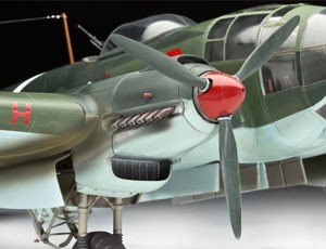 Revell 04696 Heinkel He 111 P (Bataille d&amp;#39;Angleterre) (1/32) – image 10