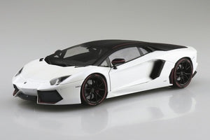 Aoshima 06121 Lamborghini Aventador Pirelli Edition 1/24 – Bild 2