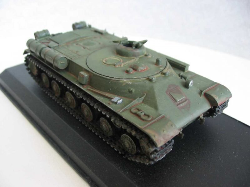 PST 72039 JS-2MT Armored Tow Tractor 1/72 – image 4