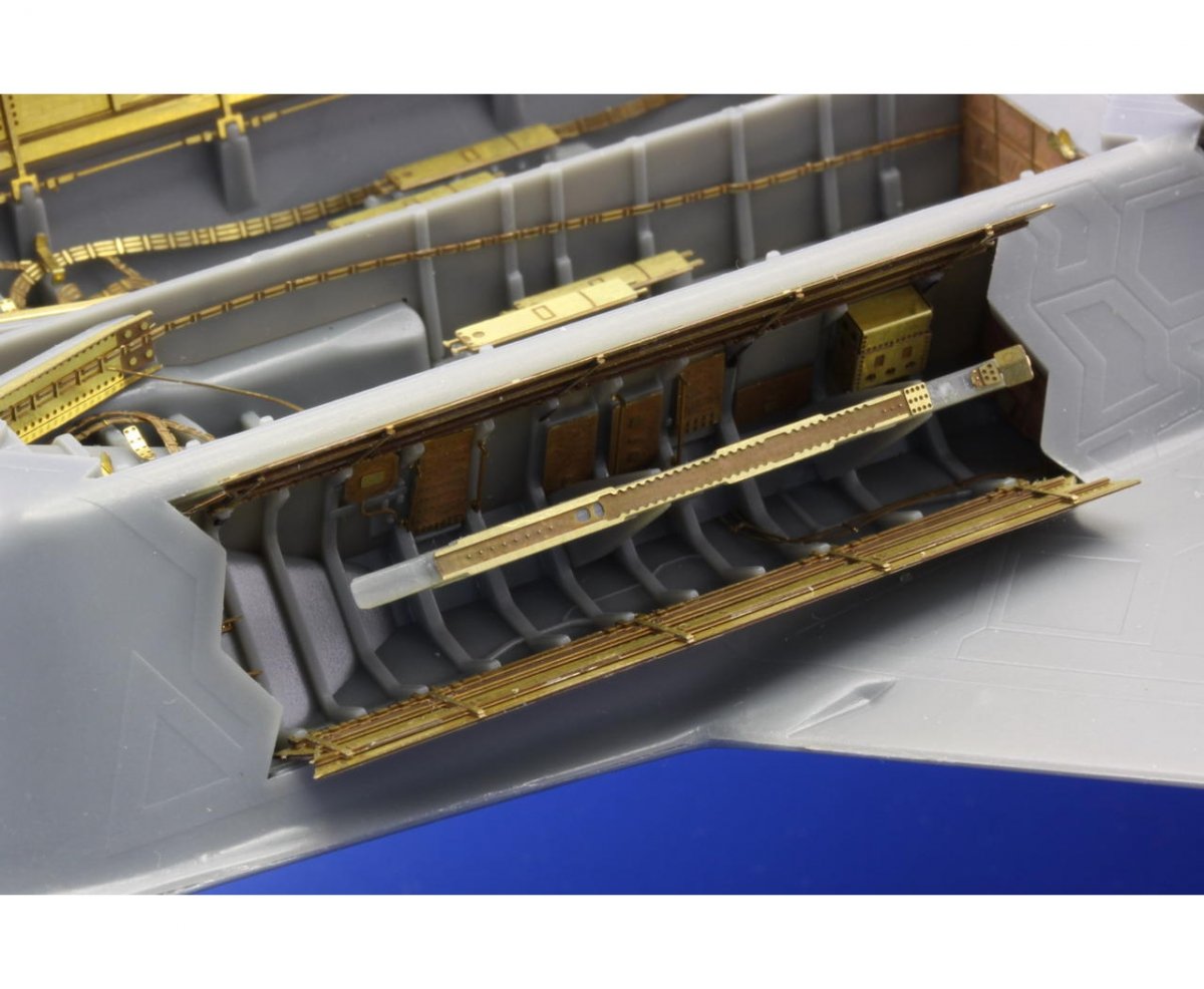 Eduard 72517 F-22 bomb bay 1/72 FUJIMI – imagen 6