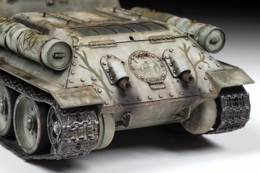 Zvezda 3691 SU-122 Soviet self propelled gun WWII 1/35 – imagen 4