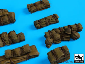 Black Dog T35142 Tentage+bedrols N 1/35 – imagen 3