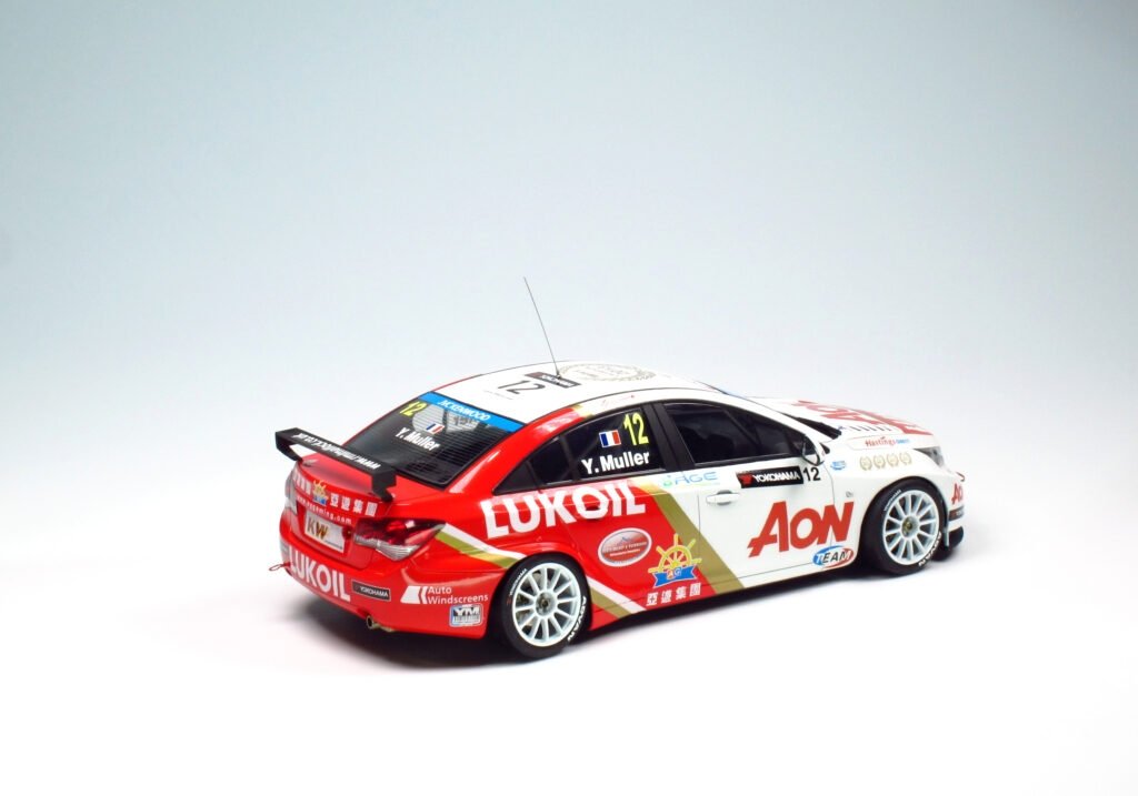 NuNu PN24022 Chevrolet Cruze 1.6T 13 WTCC WORLD CHAMPION 1/24 – imagen 3