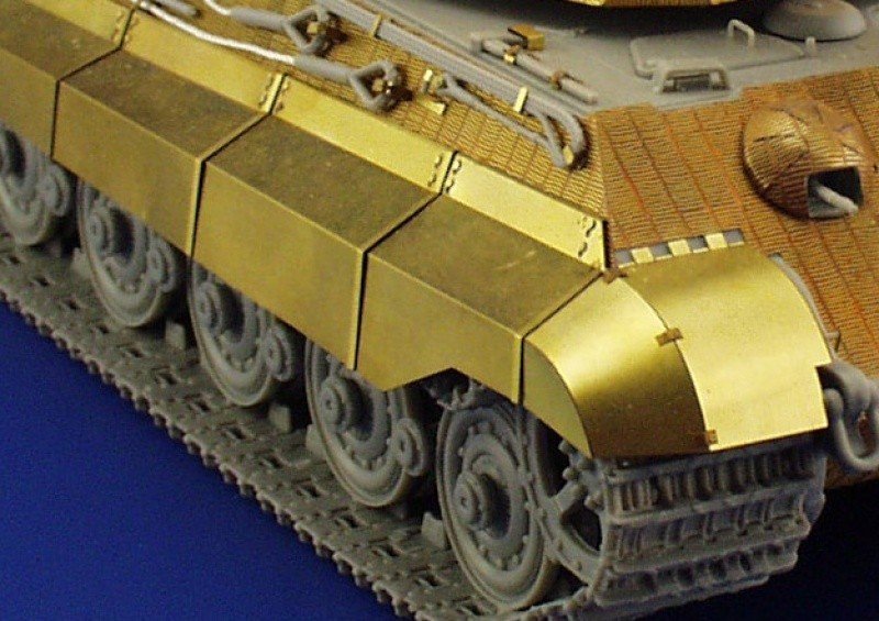 Eduard 35702 King Tiger Henschel fenders 1/35 Dragon – image 3