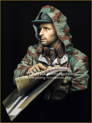 Young Miniatures YM1886 Officier du Kampfgruppe Russie 1943 &amp;#39;Ostwind&amp;#39; 1/10 – image 3