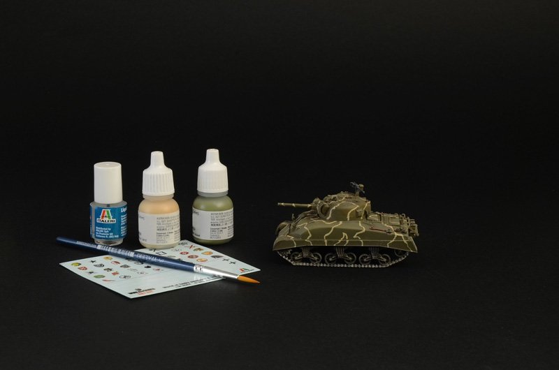 Italeri 74002 SHERMAN - WoT - MODEL SET 1/72 – zdjęcie 4