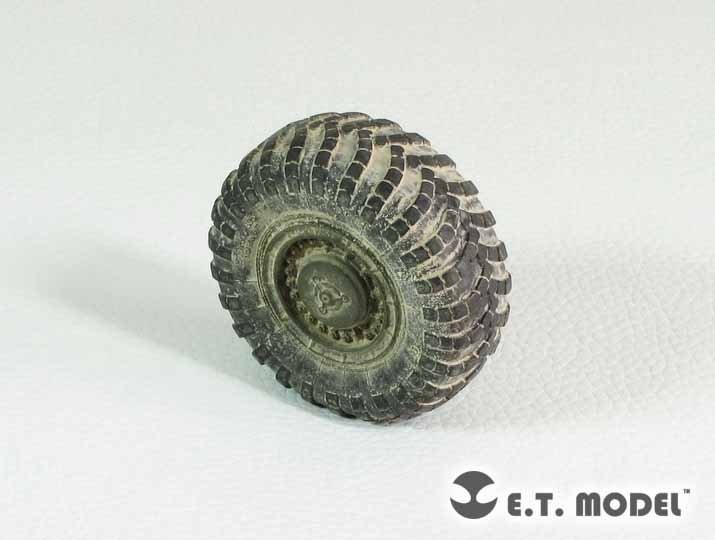 E.T. Model ER35-061 Soviet &amp;quot;Elbrus&amp;quot; Scud-B Weighted Road Wheels For TRUMPETER 01019 1/35