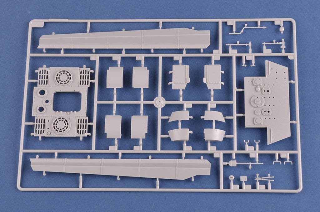 Hobby Boss 84558 Pz.Kpfw.VI Sd.Kfz.182 Tiger II Porsche Véhicule de première production Fgst.Nr.280009 1/35 – image 7