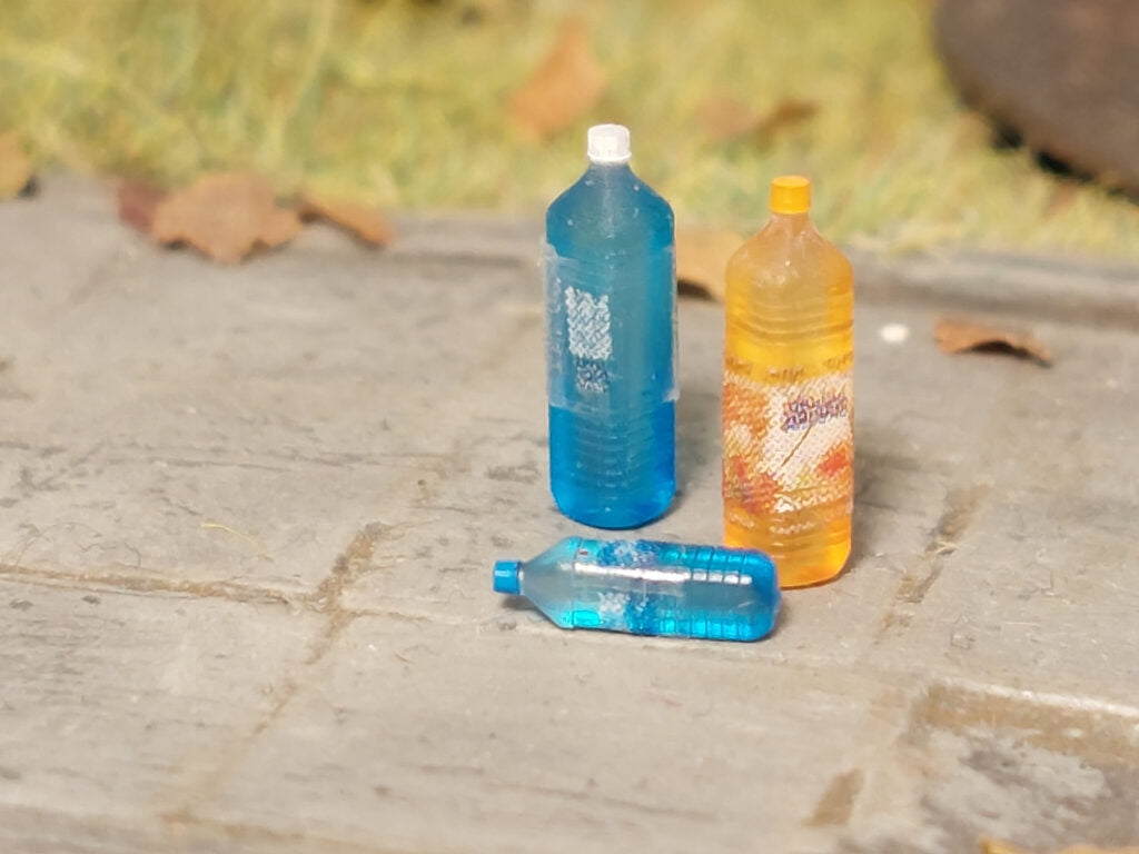 Point of no Return 3524050 Butelki plastikowe (typ I, niebieskie i bezbarwne) / Plastic Bottle (type I, Blue and Clear) 1/35 – imagen 2